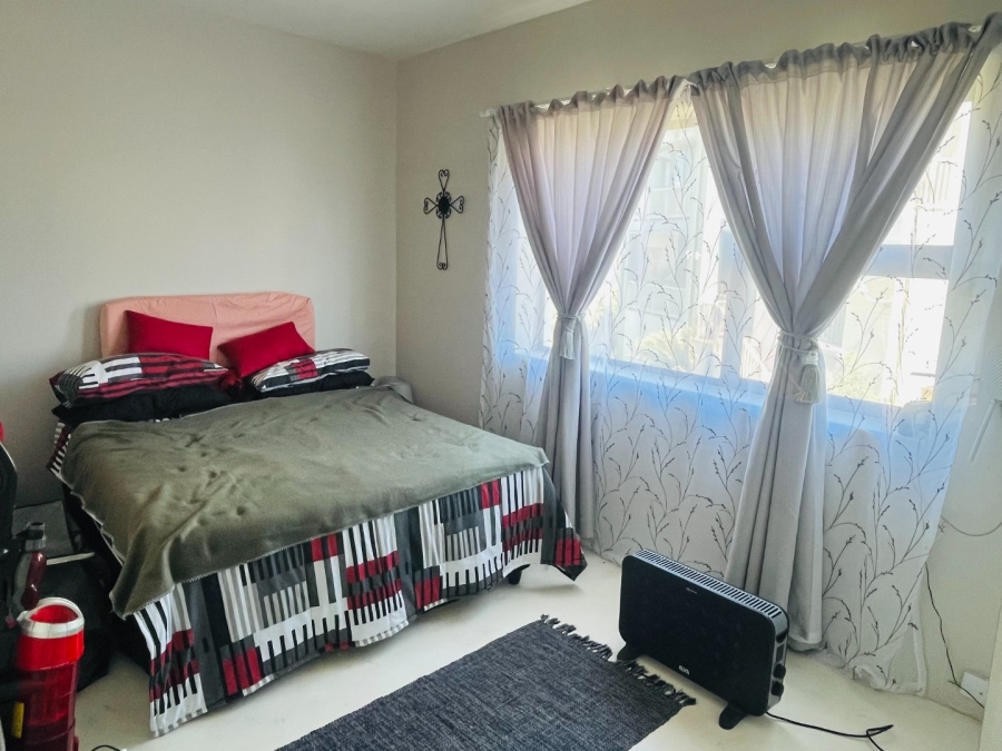 5 Bedroom Property for Sale in De Bakke Western Cape